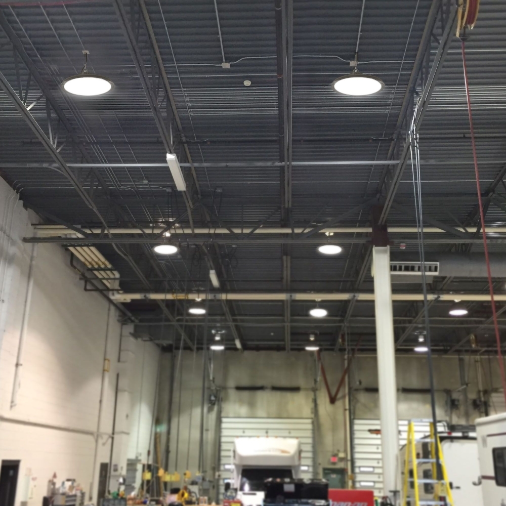 Lampa Industriala LED VIDEX 100W 18000lm 5000K IP65 Neagra – VL-HB01-1005B