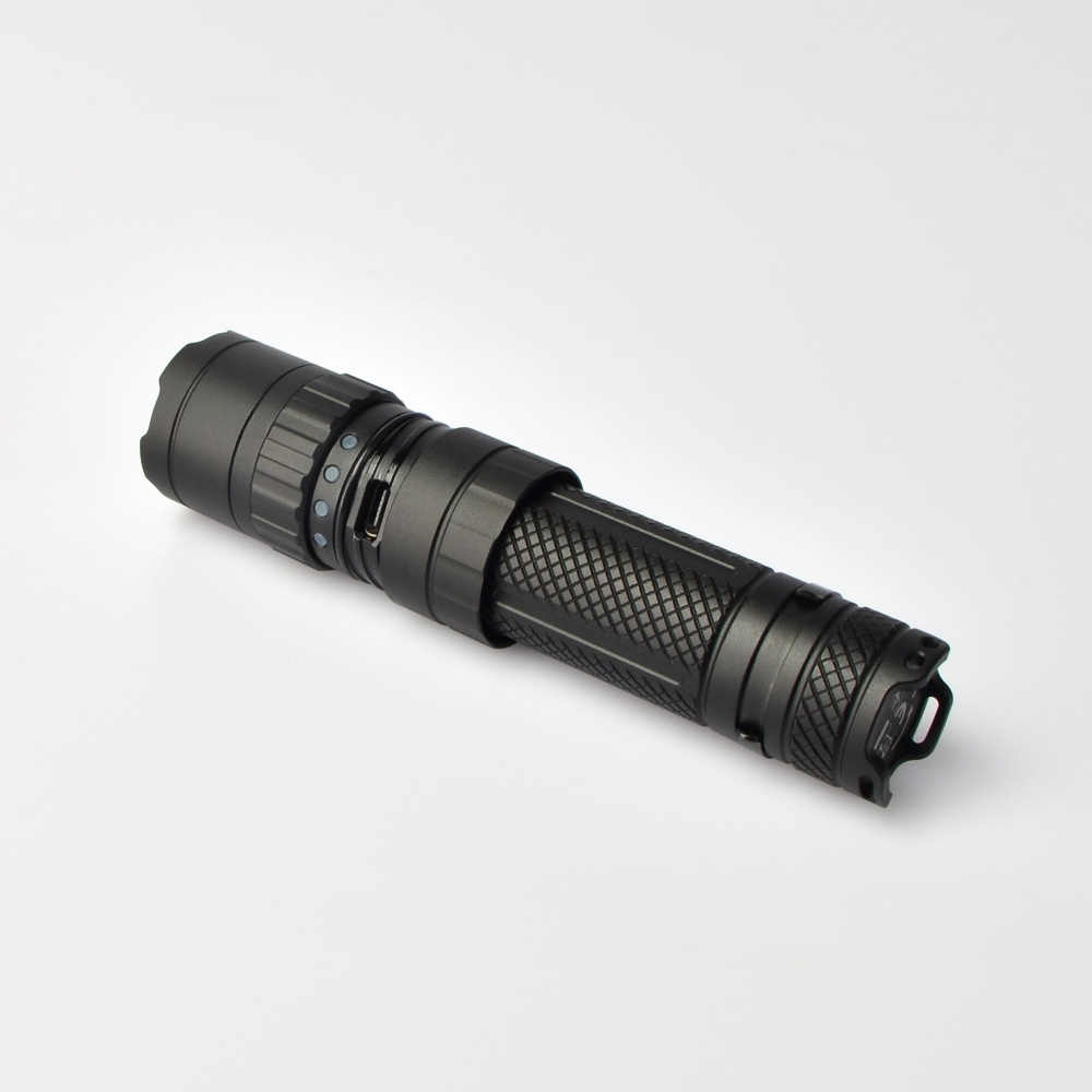 Lanterna portabila cu LED VIDEX VLF-A156R 1700Lm 6500K