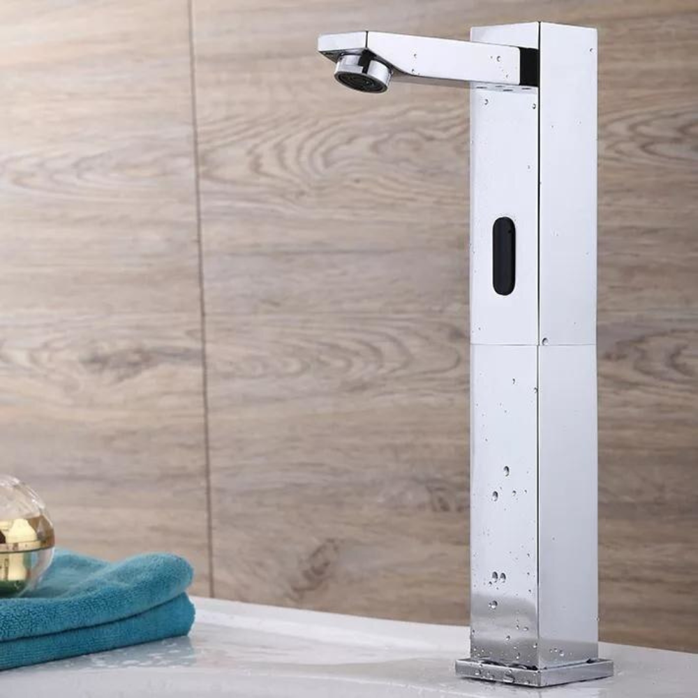 Baterie lavoar cu senzor, Aqua Reflect, design modern, din alama, crom